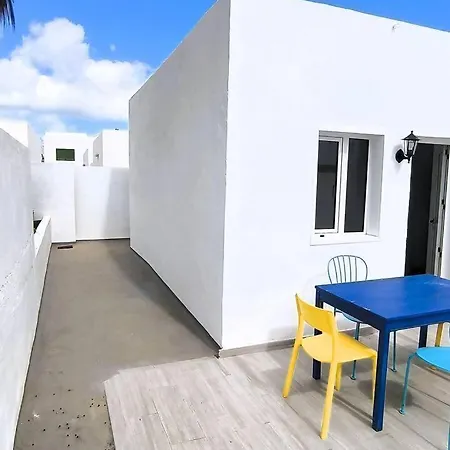 Casa Lila Paz Junto Al Mar * Guatiza